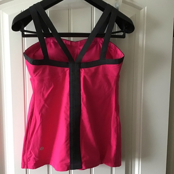 Lululemon Tank Tops - Picture 2 of 4